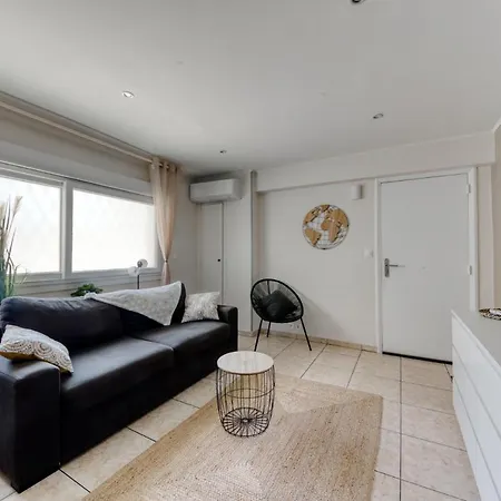 Cosy + Secured Parking Daire *